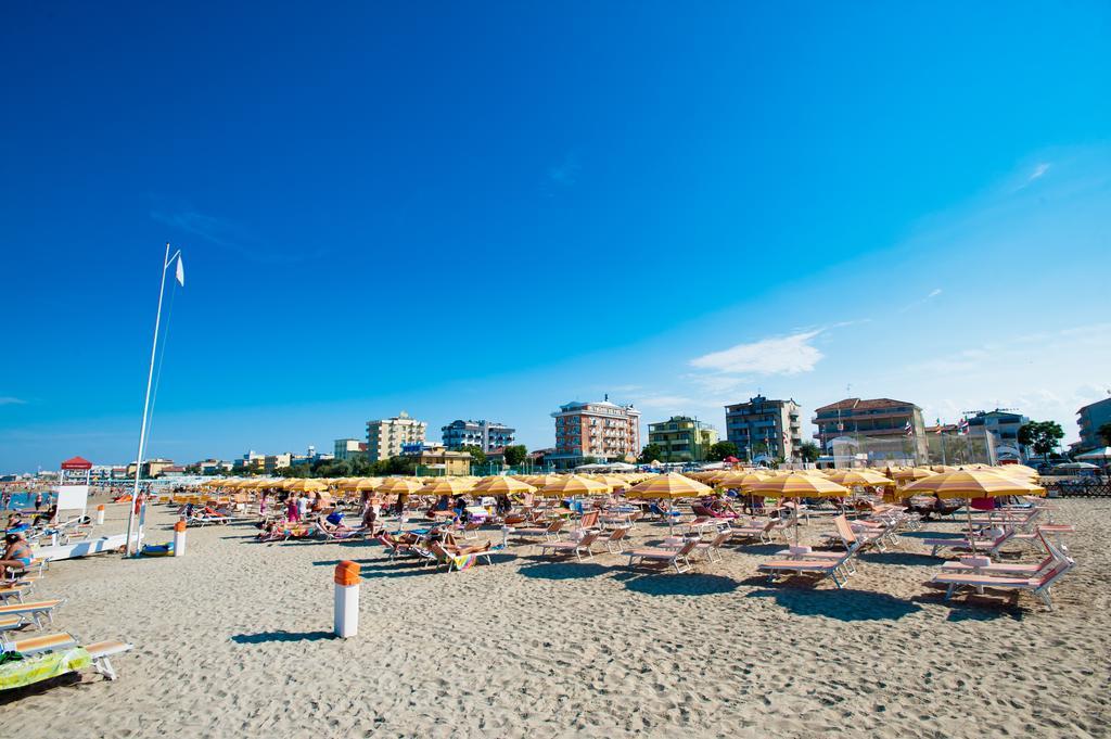 El Cid Campeador - Family Hotel Римини Экстерьер фото